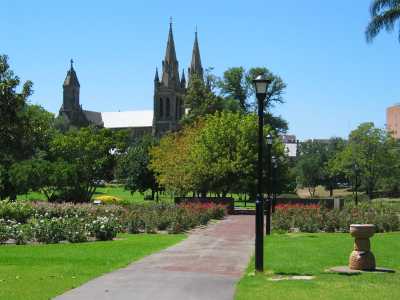 Adelaide, Kirche