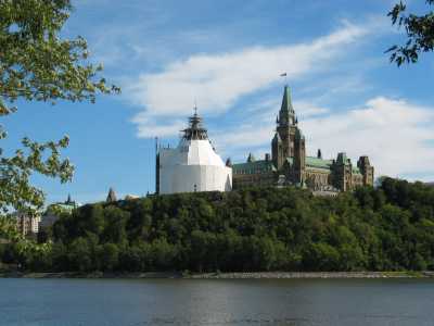 Ottawa, Sicht auf Parlament von Hull aus